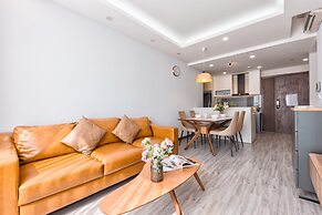 REM Rivergate Garden Pool Signature Apartments