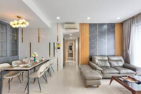 REM Rivergate Garden Pool Signature Apartments