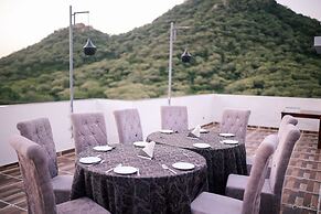 Hotel Paramount Udaipur