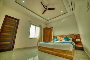 Hotel Paramount Udaipur