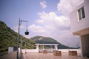 Hotel Paramount Udaipur