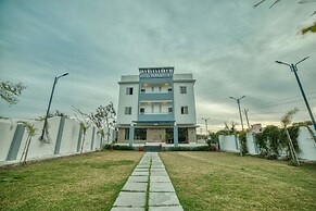 Hotel Paramount Udaipur