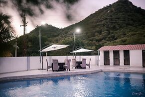 Hotel Paramount Udaipur