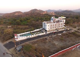 Hotel Paramount Udaipur