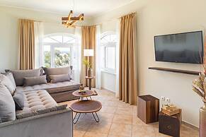 Penny Luxury Apartments