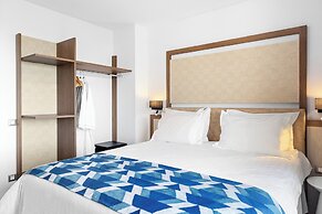 Kouros Stone Suites