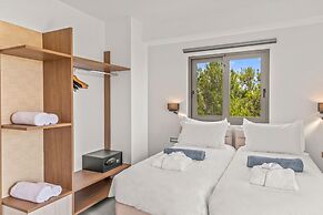 Kouros Stone Suites