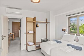 Kouros Stone Suites