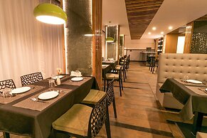 The Regal Boutique Hotel