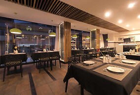 The Regal Boutique Hotel
