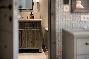 Chalet Cecilia by MYALPS