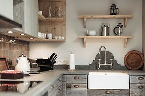 Chalet Cecilia by MYALPS