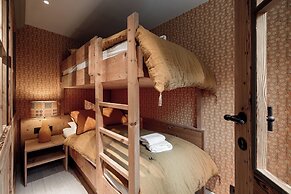 Chalet Cecilia by MYALPS