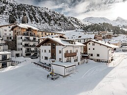 Chalet Cecilia by MYALPS