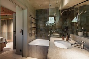 Chalet Cecilia by MYALPS