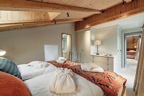 Chalet Cecilia by MYALPS