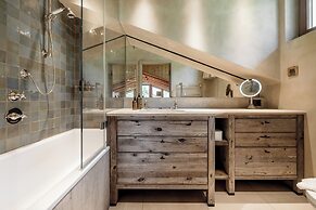 Chalet Cecilia by MYALPS