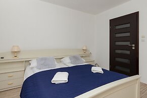 Apartment Romanowskiego by Renters