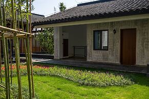 Hotels in Lady Island Resort