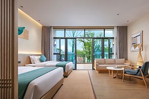 Hotels in Lady Island Resort