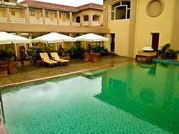 Pramod Convention & Club Resort