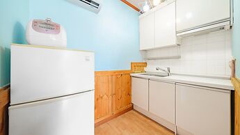 Taean Hagampo Coastvalley Pension