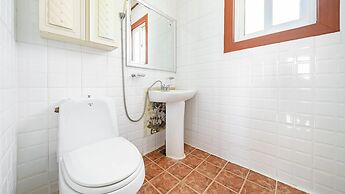 Taean Hagampo Coastvalley Pension