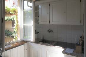 BnButler - Alzaia Naviglio Grande 46