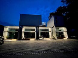 Chalet Park by Maier Höchst