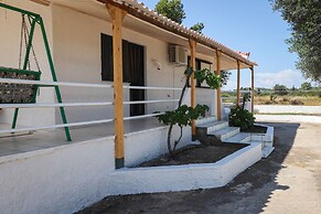 Seaside serenity apartment