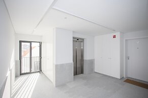 Liiiving - Cooper Residence Apartment