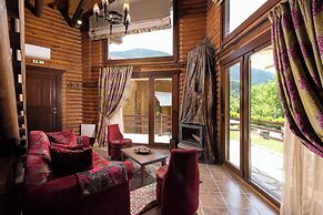 Natura Chalets