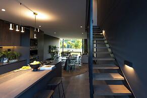 The Woods Luxury Homes - Elaleni Estate