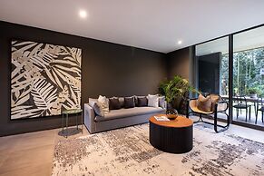 The Woods Luxury Homes - Elaleni Estate