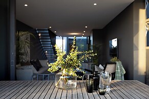 The Woods Luxury Homes - Elaleni Estate