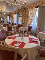 Hôtel De Champagne