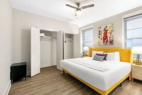 Spacious 4BR Condo Near French Quarter