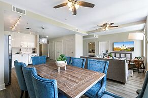 Spacious 4BR Condo Near French Quarter