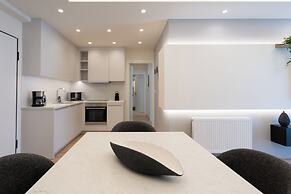 Newly Renovated 2Bdr Apt-5min to metro