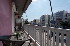 Newly Renovated 2Bdr Apt-5min to metro