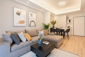 Newly Renovated 2Bdr Apt-5min to metro