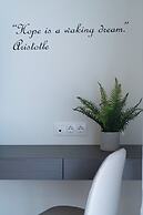 Newly Renovated 2Bdr Apt-5min to metro