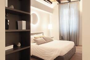 BnButler - Bergamo - Via Simone Mayr 2