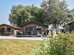 Oakwood 2 @ Pinewood Retreat