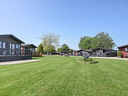 Oakwood 2 @ Pinewood Retreat