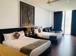 Crystal Blue Boutique Hotel