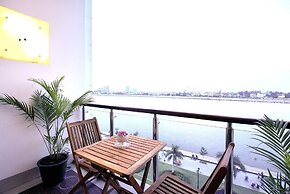 Crystal Blue Boutique Hotel