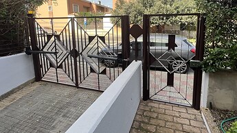 Villino Octagon in Assemini