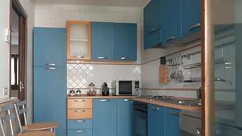 Villino Octagon in Assemini