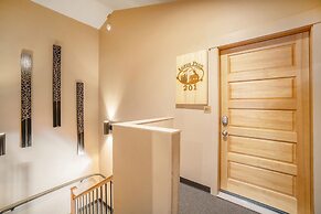 Solitude Longs Peak Suite 201 - Estes Park 1 Bedroom Studio by Redawni